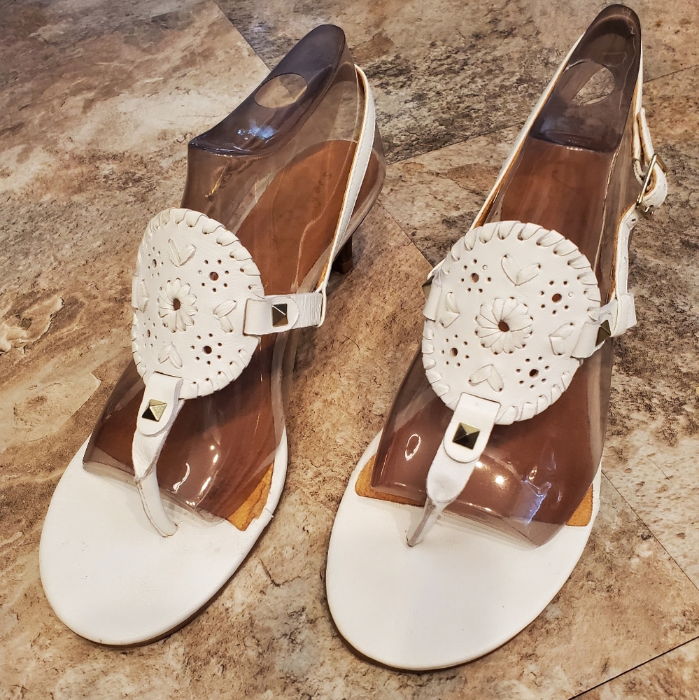 Jack Rogers Size 7 White 2" Kitten Heel Leather Sandals Thong With Strap